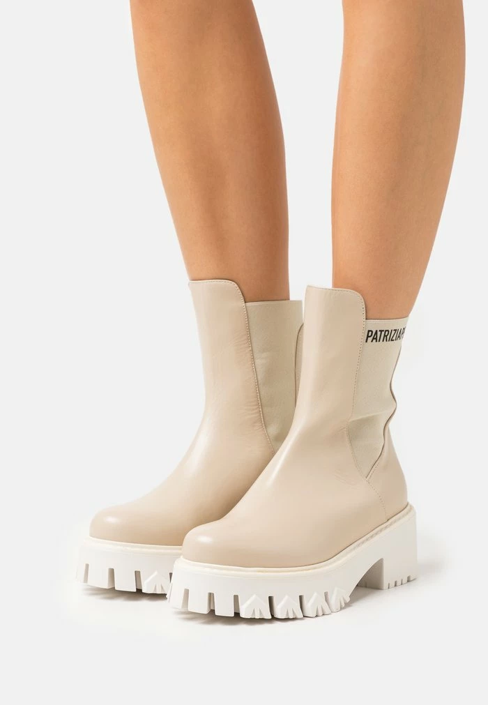 Platform ankle boots - ocean sand Patrizia Pepe Platform Ankle Boots - Ocean Sand -Patrizia Pepe Shop a90c0542d5e040fa92cb4e12018d3f9d