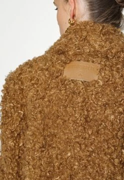 Patrizia Pepe CAPPOTTO COAT - Winter Jacket - Chipmunk Brown -Patrizia Pepe Shop ae44169c98b24d919c236de38867872a