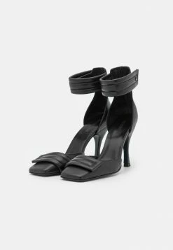 Patrizia Pepe Classic Heels - Nero 4 Patrizia Pepe Classic Heels - Nero -Patrizia Pepe Shop b2995c39613e4131bdf17c5d8c4e0f9f