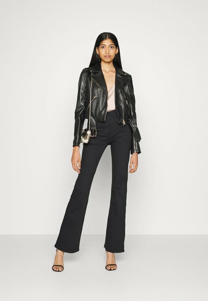 GIUBBOTTO - Leather jacket - nero Patrizia Pepe GIUBBOTTO - Leather Jacket - Nero -Patrizia Pepe Shop b333c2e7ea2d4bce81511a186927ab9c