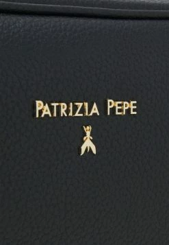Patrizia Pepe CAMERA CASE - Across Body Bag - Nero -Patrizia Pepe Shop b454816a9fa946ecbfaf9e0d0c988fb8