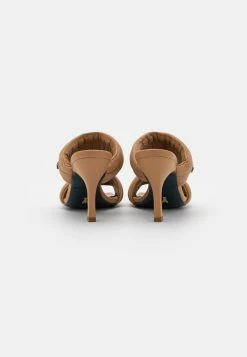 Patrizia Pepe Heeled Mules - Deep Ocean/sand 5 Patrizia Pepe Heeled Mules - Deep Ocean/sand -Patrizia Pepe Shop ba7f417be1044457967f349b196531f0