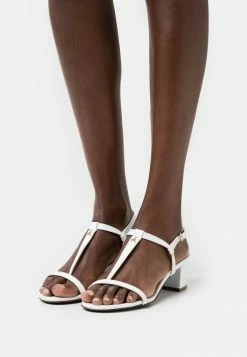 Patrizia Pepe T-bar Sandals - Blanco