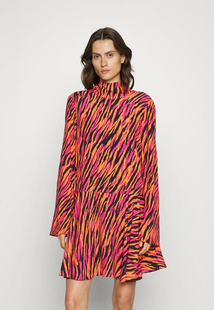 ABITO DRESS - Cocktail dress / Party dress - orange rose Patrizia Pepe ABITO DRESS - Cocktail Dress / Party Dress - Orange Rose -Patrizia Pepe Shop cc5593067c464c8db49339ed86857873