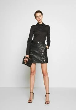 Patrizia Pepe CARRY OVER - Button-down Blouse - Nero -Patrizia Pepe Shop ce5f4132f77e4583a96b31f0fab63e68