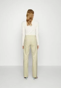 Patrizia Pepe PANTALONI TROUSERS - Trousers - Buttery White -Patrizia Pepe Shop cfd3f0acaa264f9f9dae6b8d18debb90