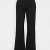 Patrizia Pepe PANTALONI TROUSERS - Flared Jeans - Nero -Patrizia Pepe Shop dbb9df4f5e0b41bbbf8fc61d3ac979dd