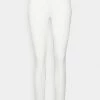 Patrizia Pepe PANTALONI TROUSERS - Jeans Skinny Fit - Bianco 1 Patrizia Pepe PANTALONI TROUSERS - Jeans Skinny Fit - Bianco -Patrizia Pepe Shop e09c37f2e155469d93e700b0121bbd41