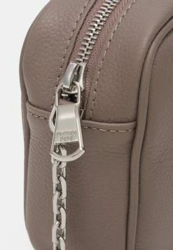 Patrizia Pepe CAMERA CASE - Across Body Bag - Dark Tatami -Patrizia Pepe Shop e0b47e943f824a2785f1621b711239df