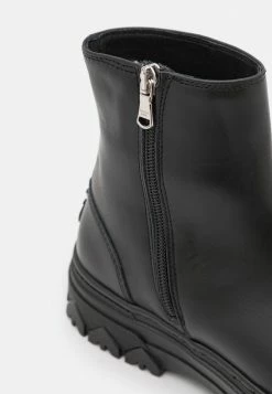 Patrizia Pepe Platform Ankle Boots - Nero -Patrizia Pepe Shop e0b69bb913684324bf8fa5d87cb20e00