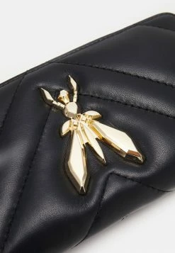 Patrizia Pepe FLY LARGE ZIP AROUND QUILTED - Wallet - Nero -Patrizia Pepe Shop e678705d640c4d2087fc1da8411c5f96