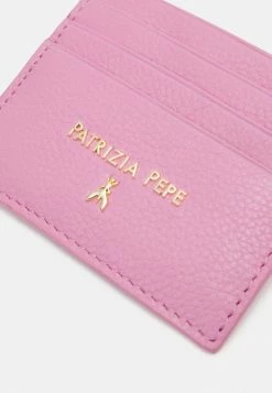 Patrizia Pepe ESSENTIALS CARD CASE - Wallet - New Pink -Patrizia Pepe Shop f0a5a3a671c34a24b0ff3333b7f47c54
