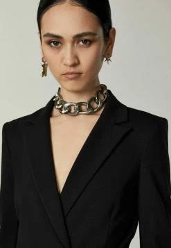 Patrizia Pepe TUTA - Short Coat - Black -Patrizia Pepe Shop f2b31bba77c3426e889c0cda53ba480b