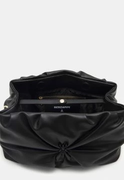 Patrizia Pepe FLY PILLOW - Handbag - Nero -Patrizia Pepe Shop fed1dc678c5b4b0f8d421a8d7753771c